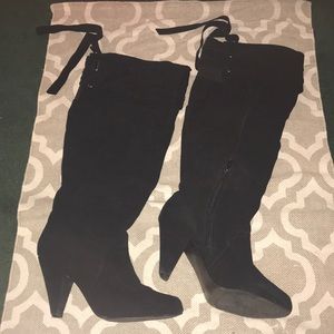 NaughtyMonkey Black, knee high boots